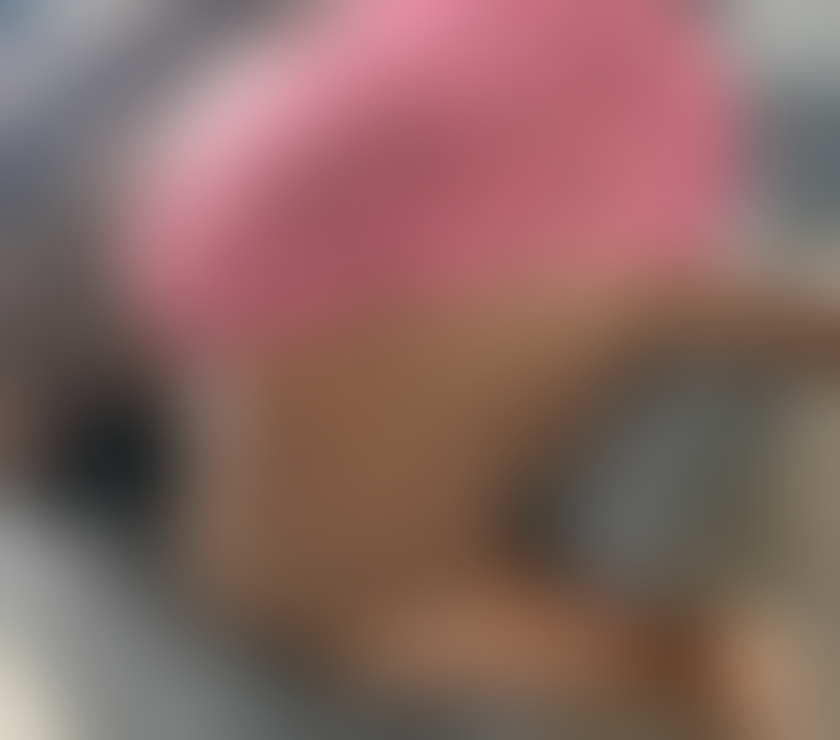 Escorts Kent Dartford - Photos for A VERY BIG VOLUPTUOUS BLACK MATURE LADY